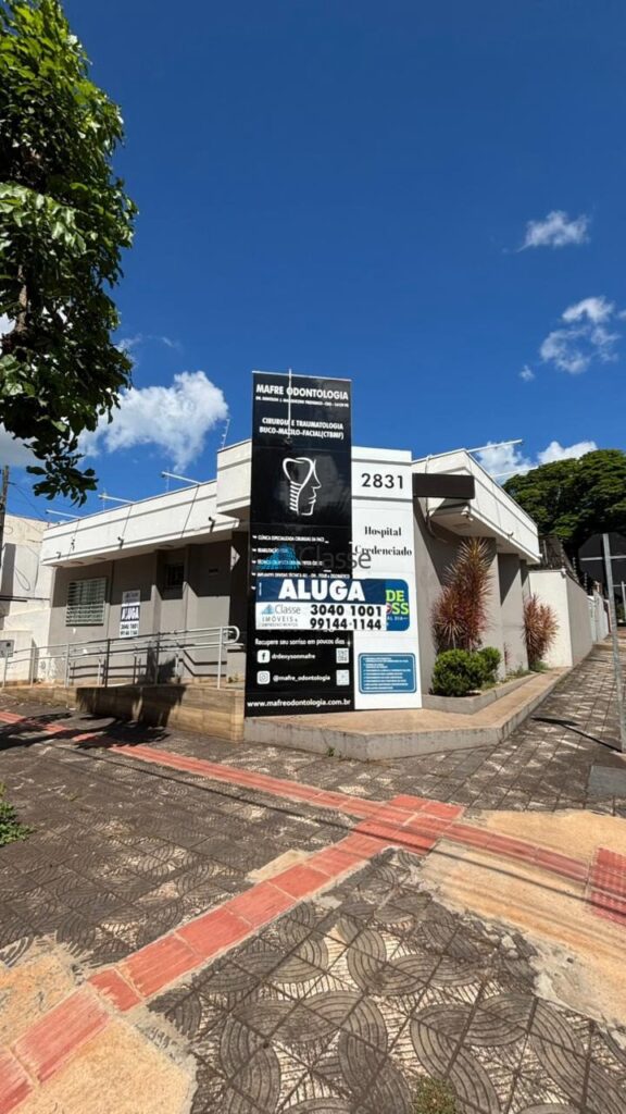 Prédio Comercial · 7 quartos · Jardim Oásis, Maringá
