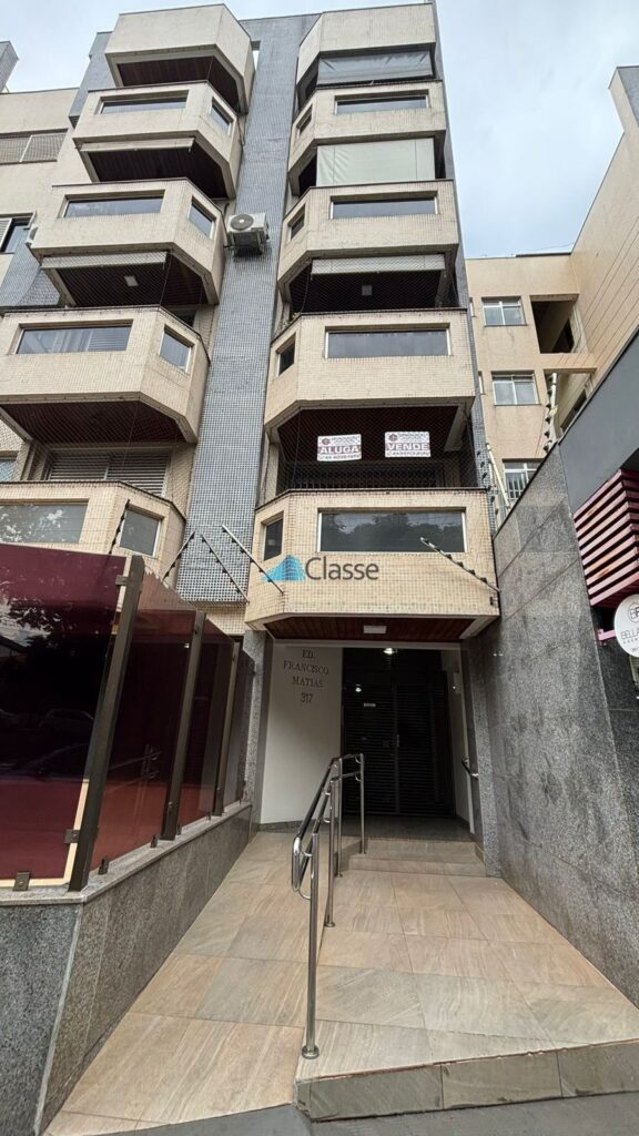 Apartamento · 3 quartos · Zona 04, Maringá