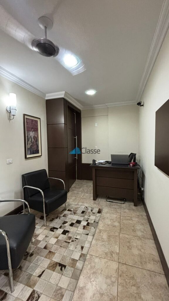 Sala Comercial · 88 m² · Maringá