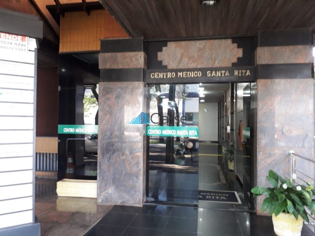 Sala Comercial · 75 m² · Zona 04, Maringá