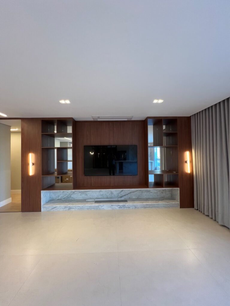 Apartamento · 4 quartos · Zona 01, Maringá
