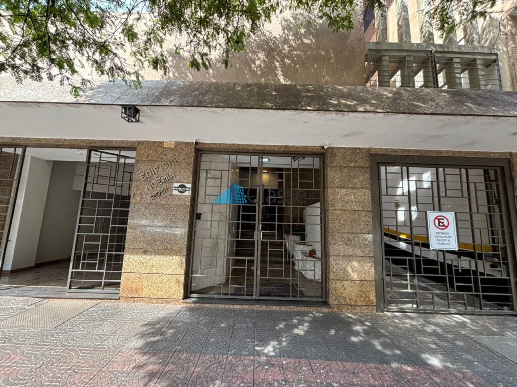 Apartamento · 2 quartos · Maringá