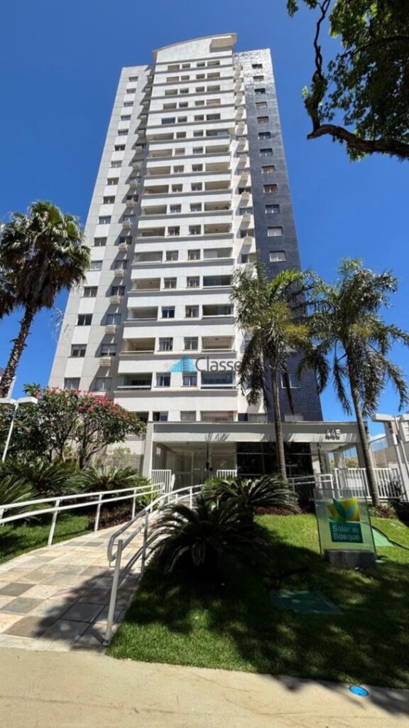 Apartamento · 2 quartos · Vila Cleópatra, Maringá