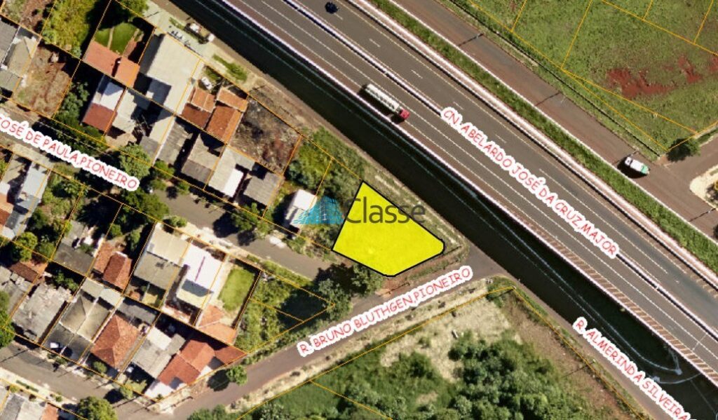 Terreno · 597 m² · Conjunto Habitacional Req, Maringá