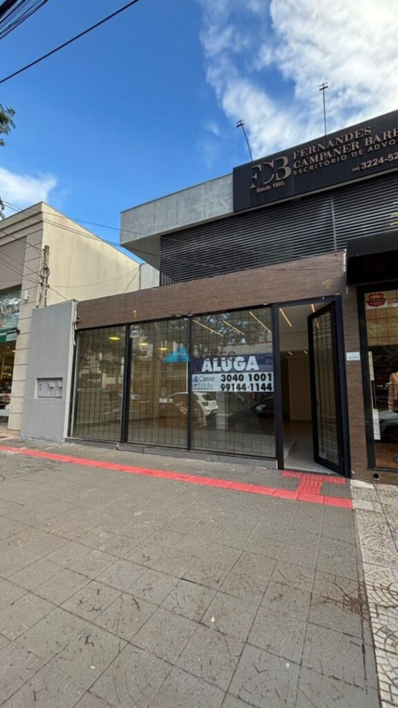 Sala Comercial · 80 m² · Zona 04, Maringá