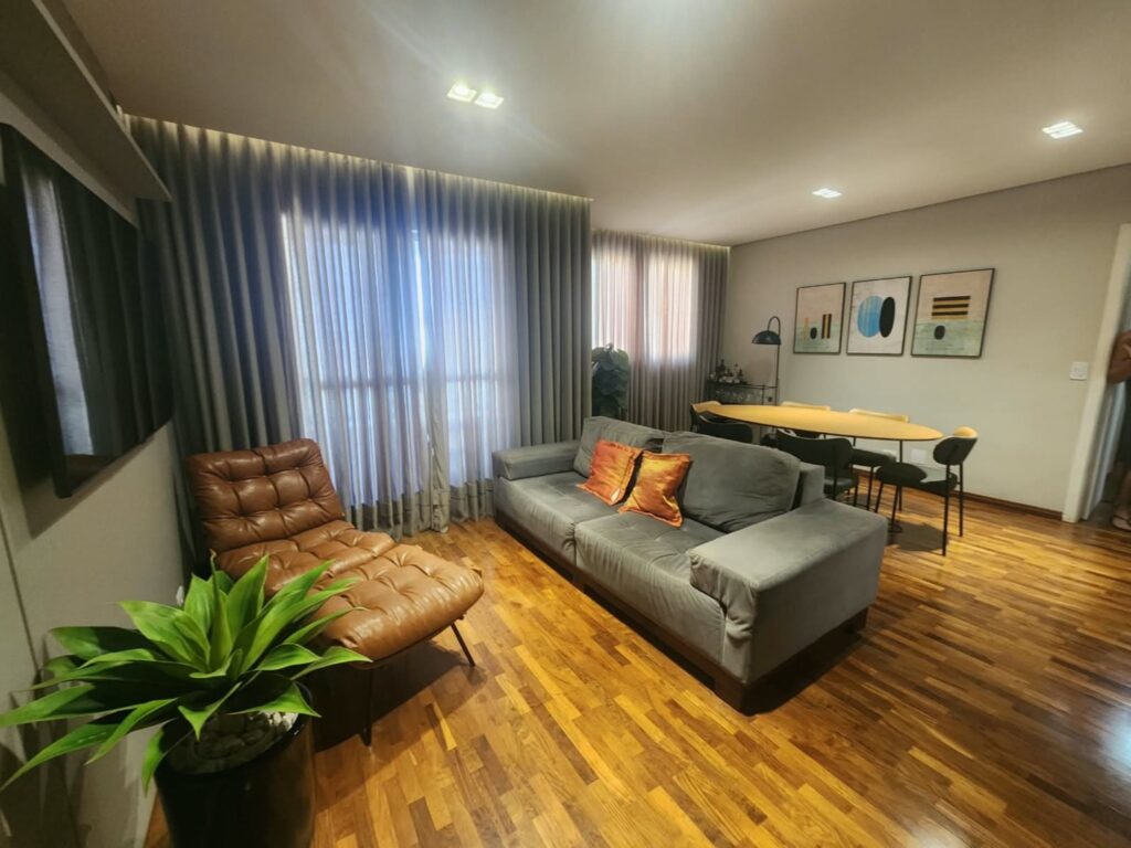 Apartamento–Pantanal–1 suíte + 2 quartos–Zona 02
